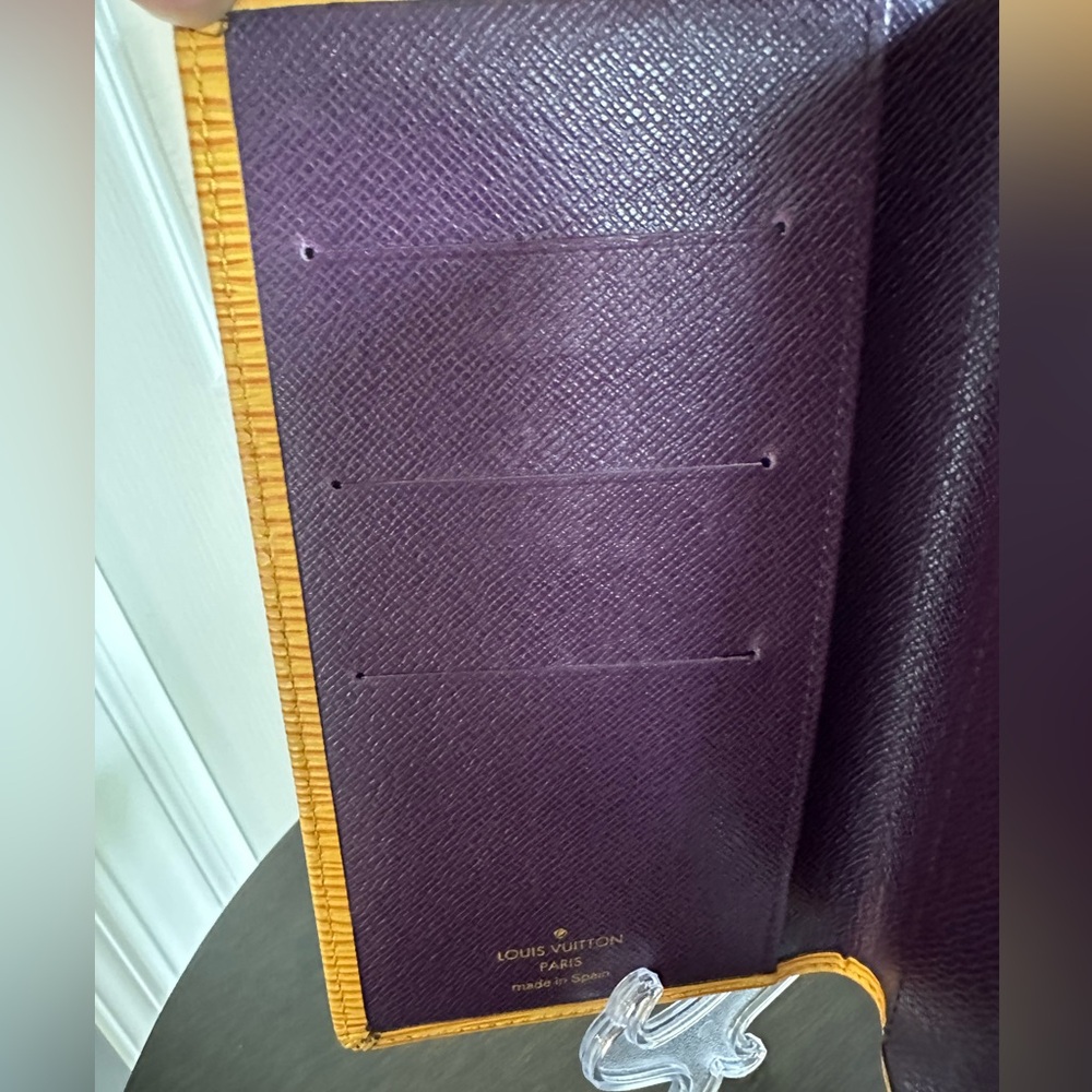 Louis Vuitton Tassil Epi Leather Long Wallet / Checkbook Cover – Authentic – EUC - Picture 8 of 14